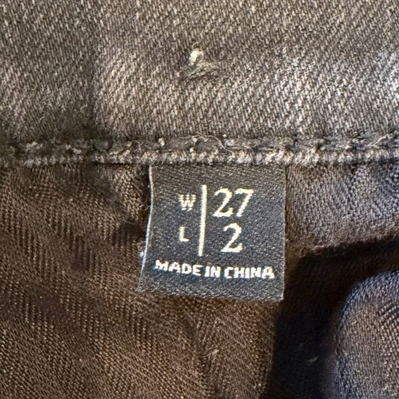 Abercrombie & Fitch Womens Black Denim Raw Hem Cutoff Shorts Size 27 W27 L2 EUC - Picture 5 of 9